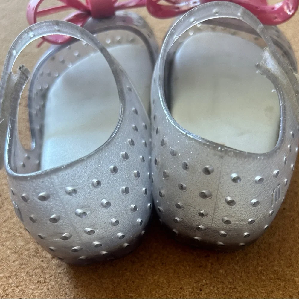 Mini Melissa Clear Silver Ultra Girl Sandals with Pink Bow – Toddler Size 9 - Picture 4 of 6